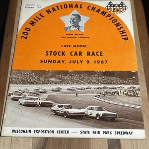 1967 Milwaukee USAC Stock Car Race Program, Featuring Mario Andretti - Picture 1 of 17