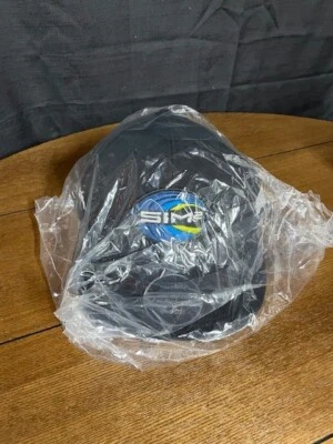 NUEVO TaylorMade Negro SIM2 Tour Edición Snapback Sombrero Nuevo con Etiquetas en Plástico Foto 1 de 3