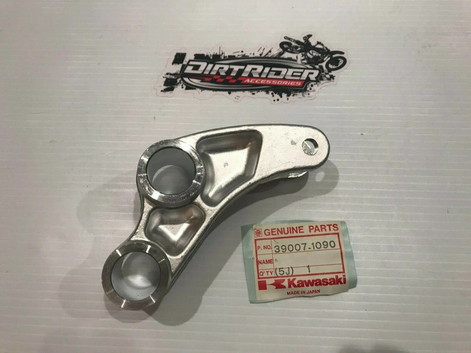 Brazo de suspensión Kawasaki KX125 1986 Uni-Trak >>Pieza nueva # 39007-1090 Foto 1 de 1