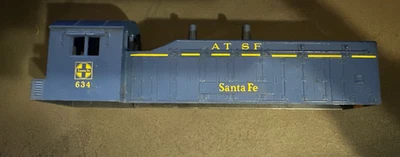 LIONEL 634 SANTA FE DIESEL SWITCHER ATSF TRAIN BODY - Image 1 of 3