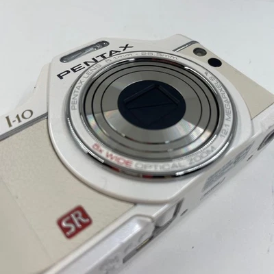 Pentax I-10 weiß 12 MP kompakte Digitalkamera 5x Zoom getestet ausgezeichnet ... - Bild 1 von 4