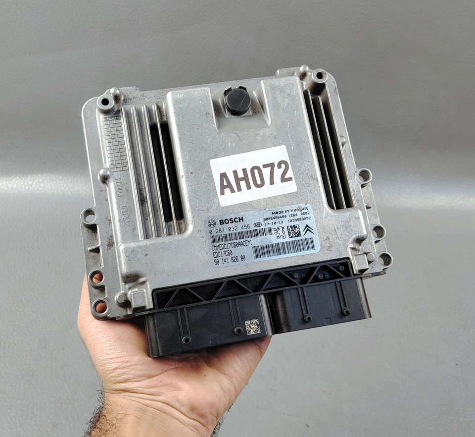 Peugeot Citroen 1.6 HDi Engine Control Unit ECU 0281032456 9814182680 EDC17C60 - Image 1 of 4