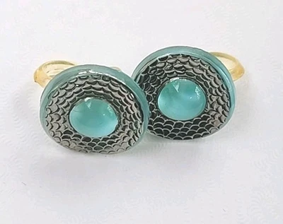 Pendientes de clip de plástico azul y plateado vintage de los 80 con agarre cómodo transparente SIN METAL Foto 1 de 4