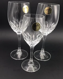 crystal Wine Glasses Diamond Cut Design Garanti Plus Deplomb Bleikristal 3 total - Picture 1 of 9