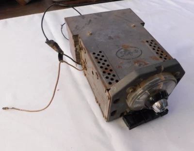 OEM Ford 1955 Fairlane AM Radio Crown Victoria - Image 1 of 4