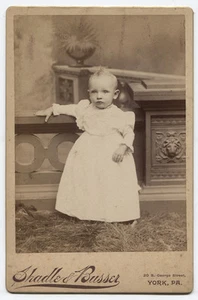 CABINET CARD BABY, TOTAL CUPIE DOLL LOOK. YORK, PA. - Picture 1 of 1