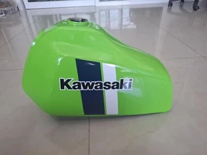 KAWASAKI 1979-83 KE125-KE125 -A-KE175-KE175 D1-D3 GAS FUEL TANK GREEN NOS JAPAN - Picture 1 of 11