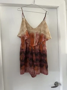 Mameluco multicolor Bardot talla 10 traje de juego tiras peso ligero en niveles - Imagen 1 de 7