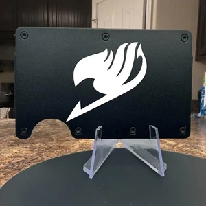 Tatuaje Natsu - Cola de hadas grabada con láser en una billetera de aluminio - Imagen 1 de 10