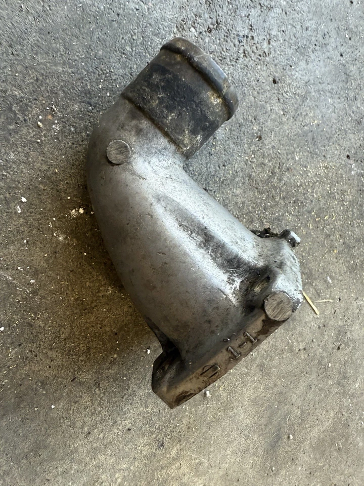 Nissan 240SX 1991-1998 OEM conjunto de carcasa termostato genuino KA24DE 2,4 L usado Foto 1 de 4