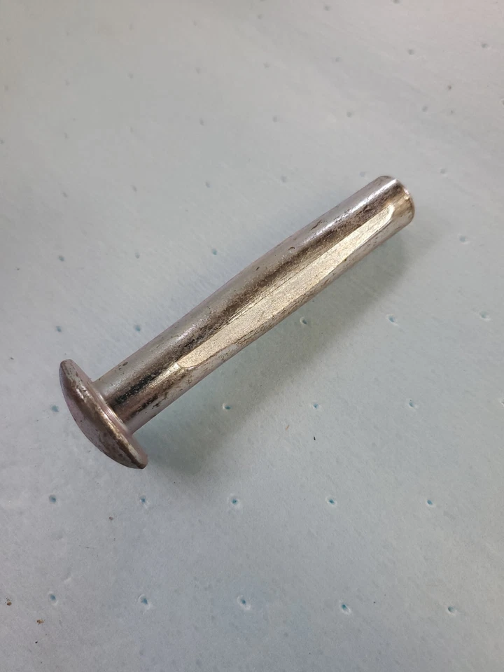 PERNOS DE EXPANSIÓN DE UNA PIEZA RAWL-DRIVE 1/2" X 3" 25 piezas Foto 1 de 4