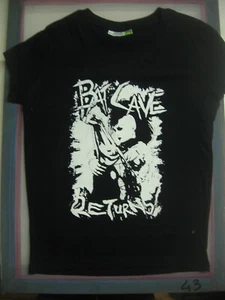 BATCAVE RETURNS.. LADY FIT T-SHIRT/punk/new wave/dark/gothic/goth/bauhaus/cure - Imagen 1 de 1