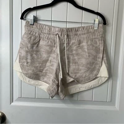 Athleta Cabo Tide Linen camouflage camo shorts size 4 - Image 1 of 4
