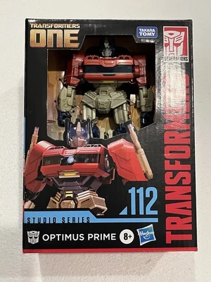 Figura de acción Transformers One Studio Series 112 Optimus Prime Foto 1 de 3