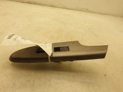 Interruptor de ventana de puerta delantera del lado del pasajero Scion XD 2013 Foto 1 de 4