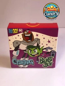 Juguete de McDonald’s Teen Titans Go! - Cyborg y Beast Boy con Caja - Nuevo y Si - Imagen 1 de 3