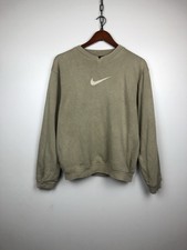 creme nike sweatshirt