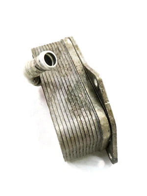 06-19 BMW 228i 328i 525i 528i 530i 535i 640i X1 X3 X5 X6 Z4 - ENFRIADOR DE ACEITE DEL MOTOR Foto 1 de 4