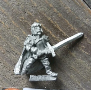 GW Warhammer Citadel C01 Mayor Leofwine Bloodbath at Orcs Drift 1980a WFB Rare - Picture 1 of 4