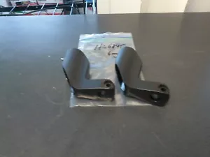 Un juego de soportes de cilindro de dirección hidráulica SEASTAR HC6845 BIN0219 - Imagen 1 de 8