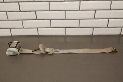 Натяжитель ремня безопасности для правостороннего пассажира 99-02 Toyota Land Cruiser/LX470 3-й ряд - Изображение 1 из 4