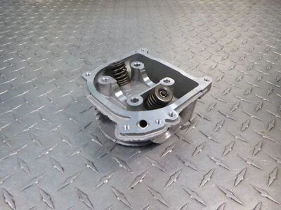 Culata 50cc y SLS Hyosung NewTee Up 50 4T 2014 Foto 1 de 4