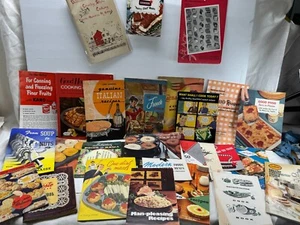 Cookbook lot 1940 modern recipes Baking 30 books pamphlets fruit Italian French - Imagen 1 de 23