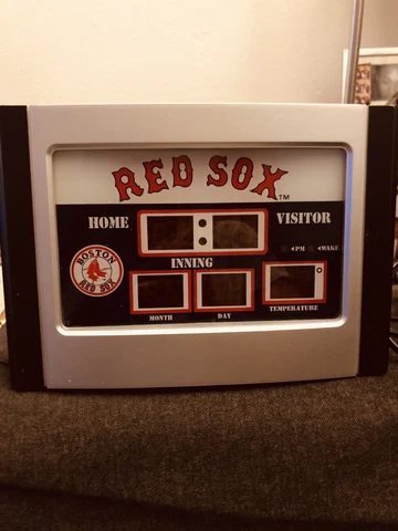 Red Sox Scoreboard Alarm Clock, temperature Cover