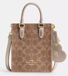 Autentica, Coach, mini tote bag in scatola e set ciondolo borsa a specchio, tela firmata - Foto 1 di 6