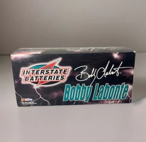 1999 Action Bobby Labonte #18 Interstate Batteries 1:24 Pontiac Grand Prix MIB - Picture 1 of 7