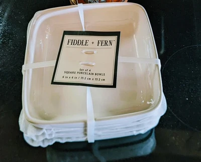 Juego de 4 cuencos cuadrados blancos de violín y helecho nuevos Foto 1 de 3