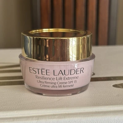 Crema ultra reafirmante Estee Lauder Resilience Lift Extreme .5 oz. Piel seca SPF15 Foto 1 de 2
