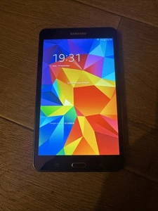 Samsung Galaxy Tab 4 SM-T230 8GB, Wi-Fi, 7in - Black - Picture 1 of 3