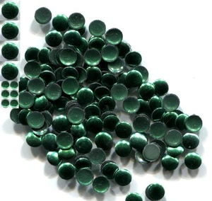 ROUND Smooth Nailheads 3mm Hot Fix EMERALD color 144 PC 1 gross - Picture 1 of 1