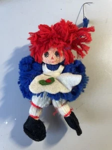 Raggedy Ann 1975 Bobbs Merrill ornamento vintage 4" - Foto 1 di 6