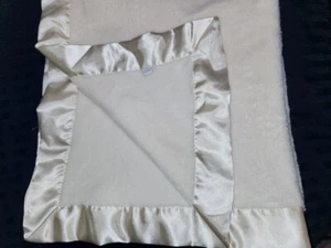 Elegant Baby EB Cream Solid Lovey Blanket Soft Satin Trim 30x40" - Picture 1 of 17