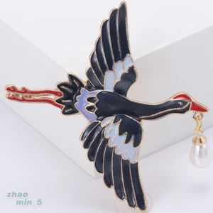 Vintage Enamel Bird Brooch Pin Animal Brooches Wedding Party Lapel Gold Gifts - Picture 1 of 7
