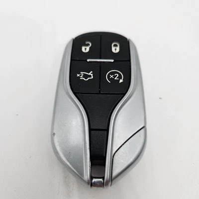 MASERATI GHIBLI LEVANTE QUATTROPORTE LLAVE INTELIGENTE MANDO A DISTANCIA DE PROXIMIDAD FABRICANTE DE EQUIPOS ORIGINALES USADO Foto 1 de 4