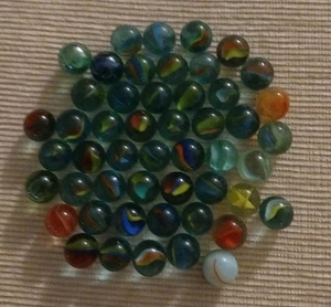 Lot 50 Vintage Murmeln - Bild 1 von 6