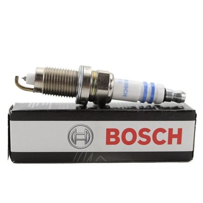 Bosch OE Fine Wire Double Platinum Spark Plug For VW Dodge Plymouth Chrysler - Image 1 of 3