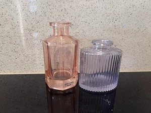 Two Glass Diffuser Holders Oink And Clear - Picture 1 of 2
