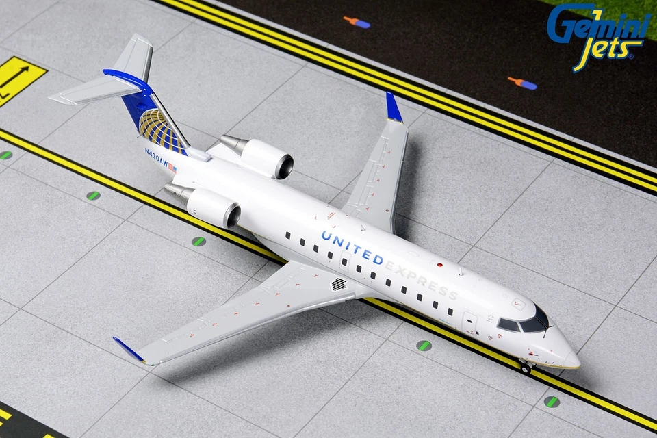 United Express Bombardier CRJ200 N430AW GeminiJets G2UAL795 Scale 1:200 RARE - Image 1 of 1