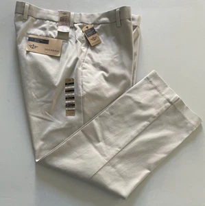 Dockers D2 Hose Straight Fit Flatfront Herren 38 x 29 beige khaki Eingrifftaschen - Bild 1 von 15