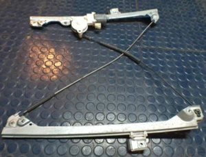 07 08 09 10 11 12 13 Silverado Sierra Ext Cab Left Front Door Window Regulator - Foto 1 di 3