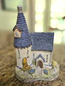 David Winter Cottages - La Capilla - 1984 - Caja Original Pintada a Mano/Certificado de Autenticidad - Imagen 1 de 4