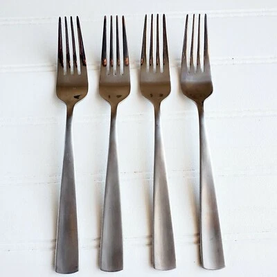 4 horquillas planas de cena Hoffritz 18/0 piezas de repuesto Foto 1 de 3