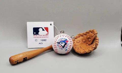 Rare Vintage 1992 Toronto Blue Jays Keychain Ball, Bat And Glove~ Free Shipping! Cover