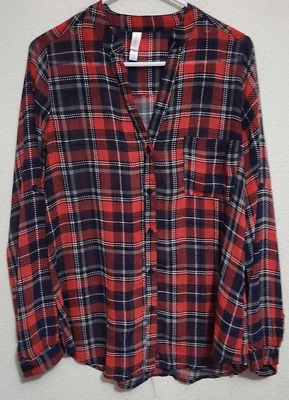 Xhilaration Women's Medium Long-Sleeve Button-Up Plaid Shirt Lightweight - Image 1 of 3