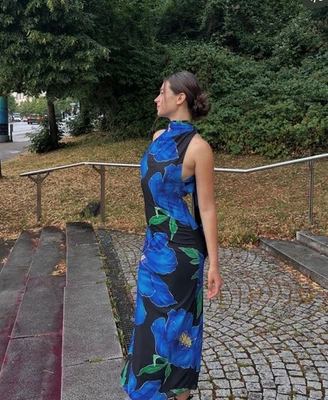 ZARA MUJER SS25 NUEVO VESTIDO MIDI FLORAL FLUIDO AZUL/NEGRO 5644/209 TALLA M, L Foto 1 de 4