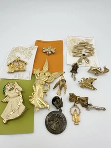 Lot of 12 Vintage BROOCH Pins Rhinestone Metals Costume JJ Roma Avon Unsigned - Picture 1 of 16